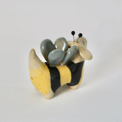 Mason Bee Weenie Figurine