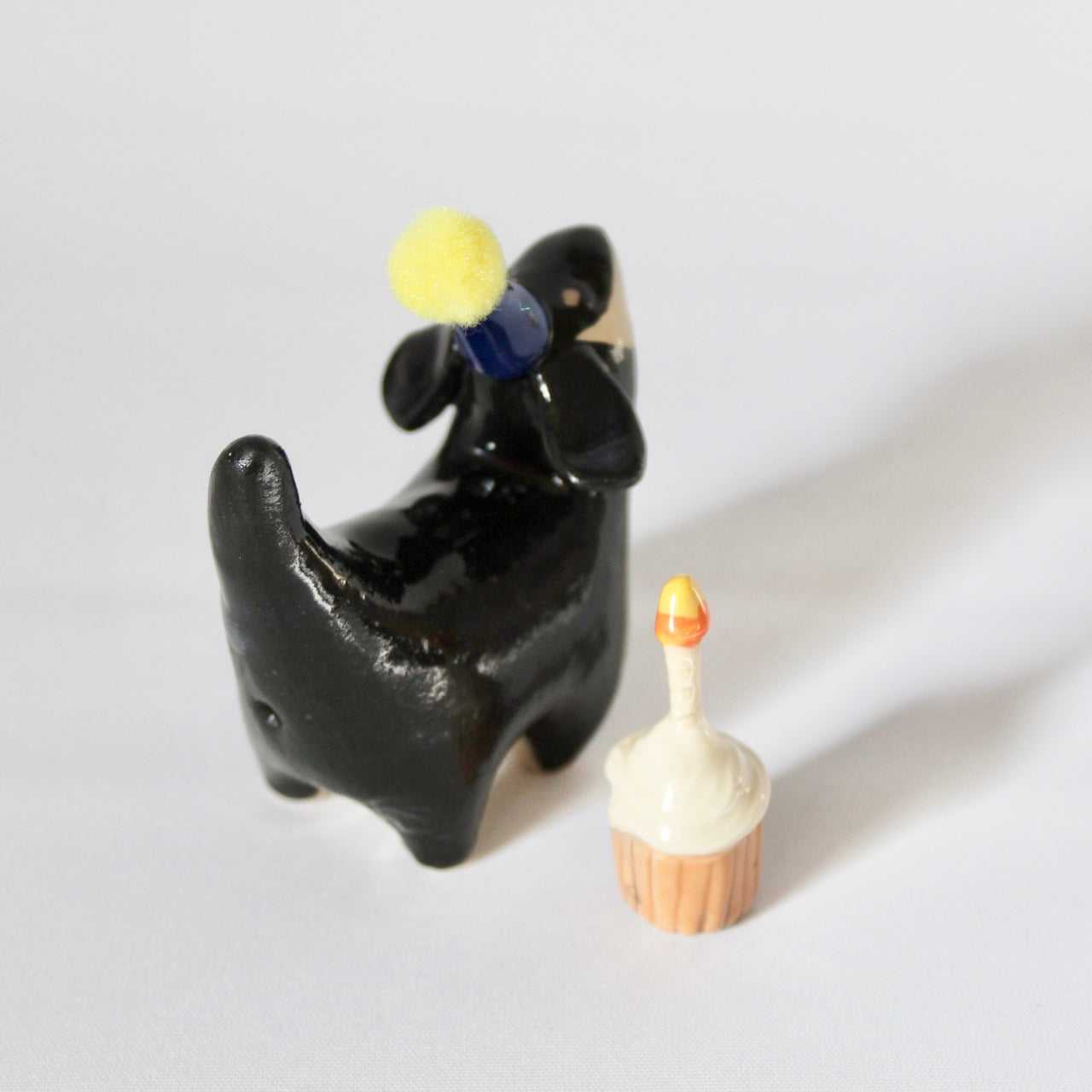 Birthday Weenie Figurine - Bubbles