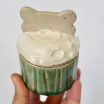Dog Biscuit Cupcake Box