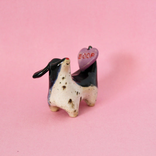 Valentine Weenie Figurine - Boop Candy Heart