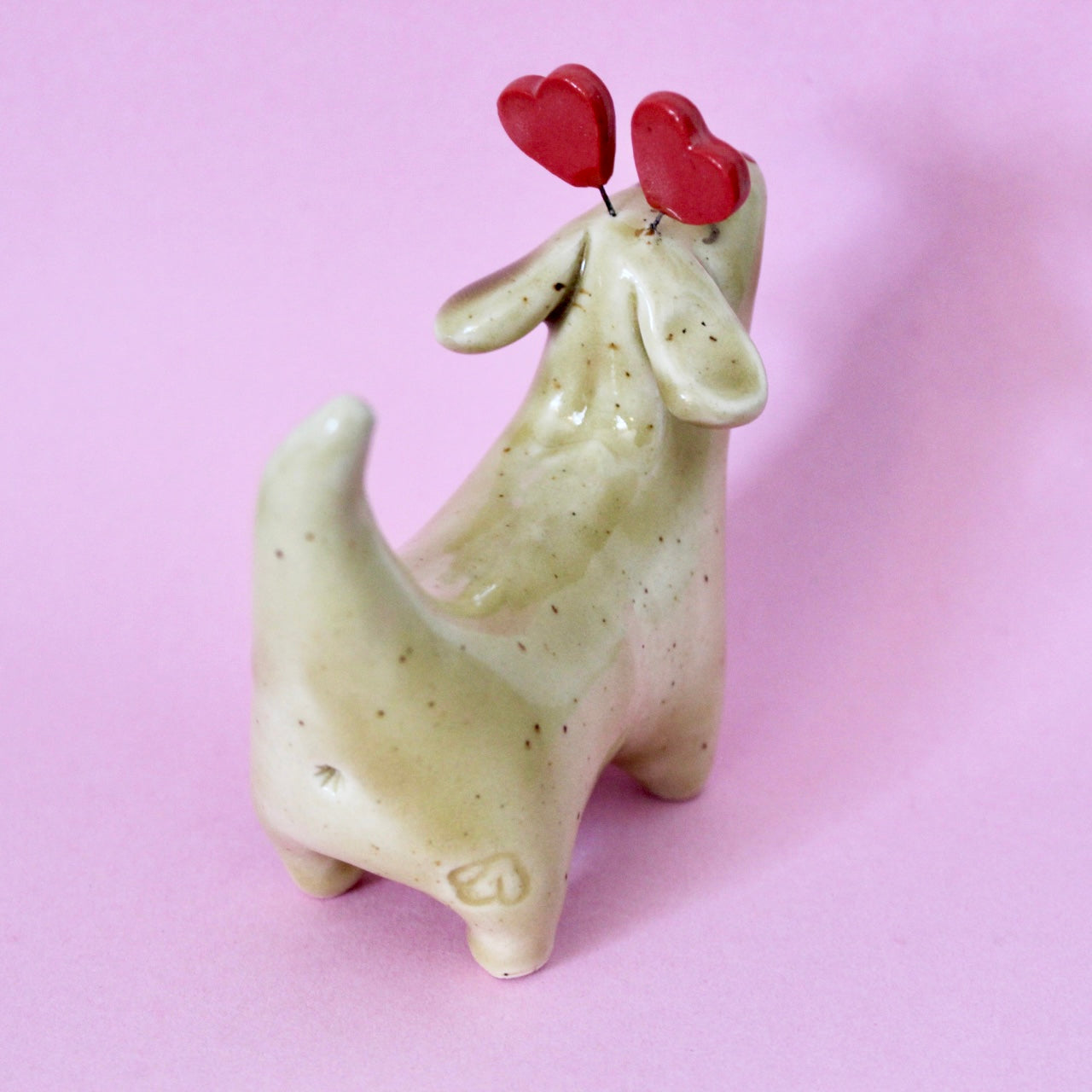 Valentine Weenie Figurine - Love Bug