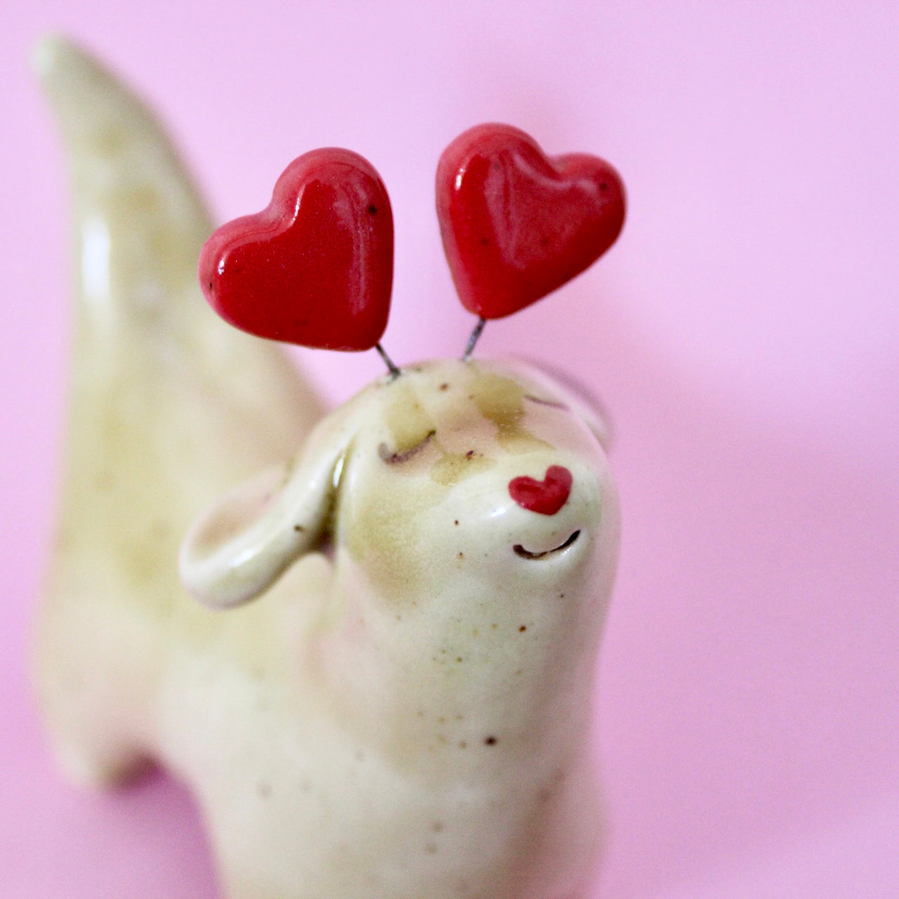 Valentine Weenie Figurine - Love Bug